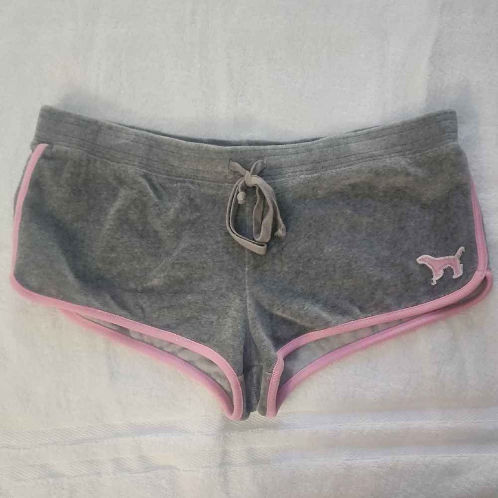 Hard To Find Pink VS Short Shorts. Size: M - Picture 3 of 7
